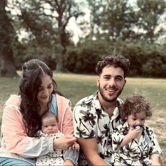 Meet your Posher, Mahera (Maya) - Picture 1 of 2